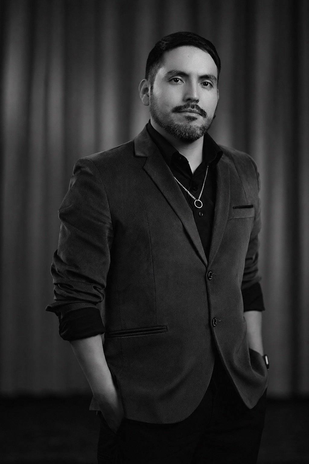 Portrait of Alejandro Linian, professional magician and sleight-of-hand artist